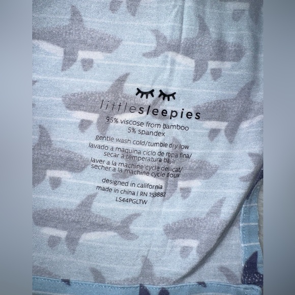 🦈LS OG Shark Swaddle Set🦈 - Picture 10 of 10
